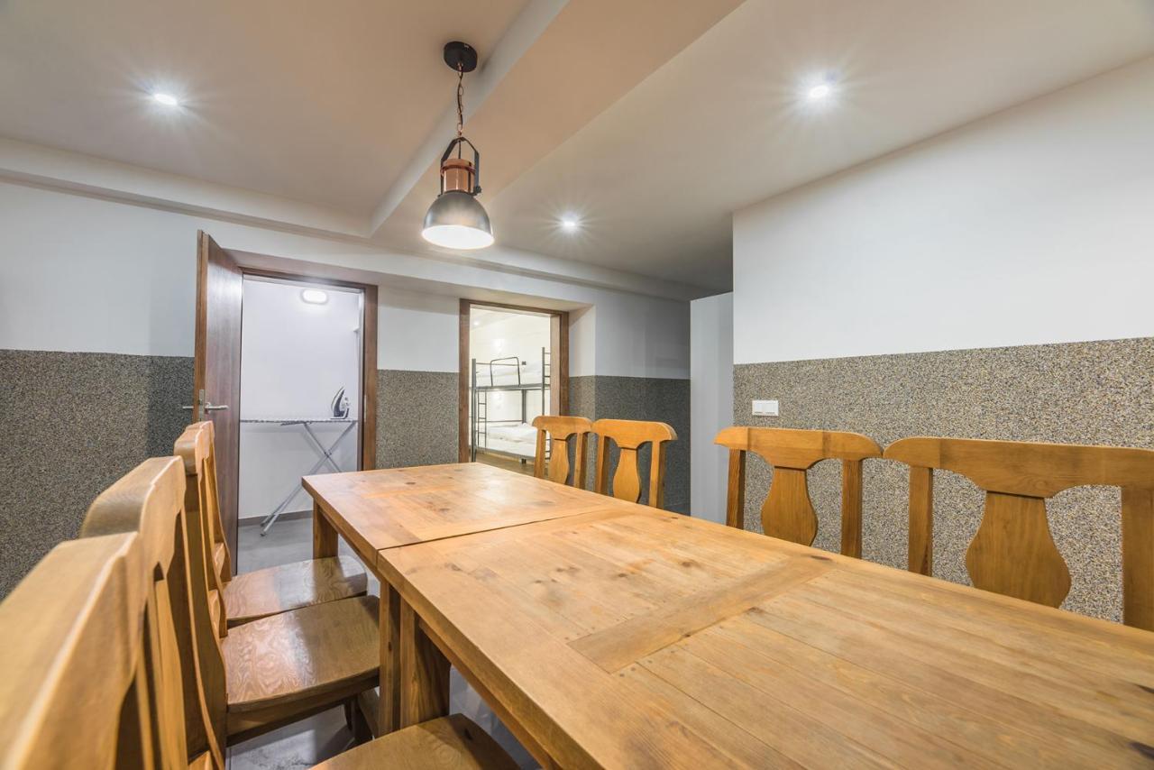 Hostel One Прешов Экстерьер фото