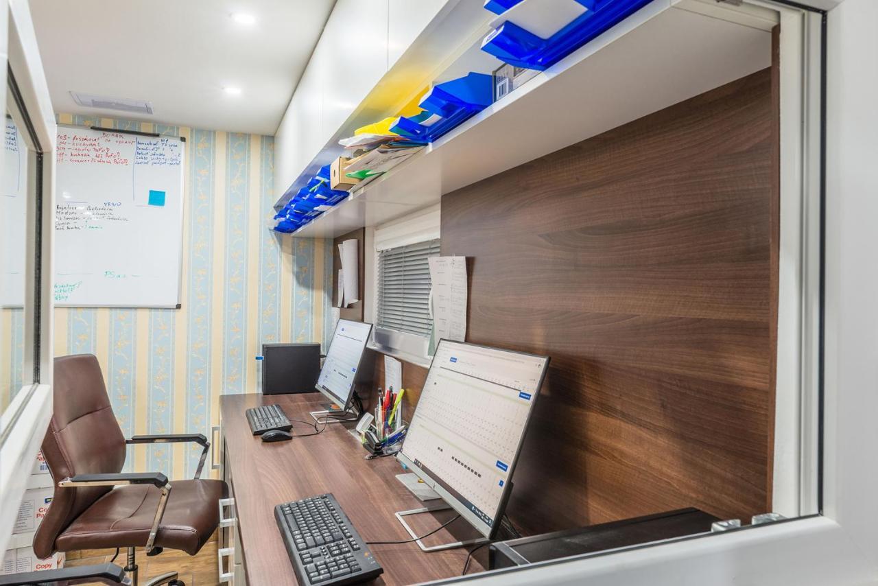 Hostel One Прешов Экстерьер фото